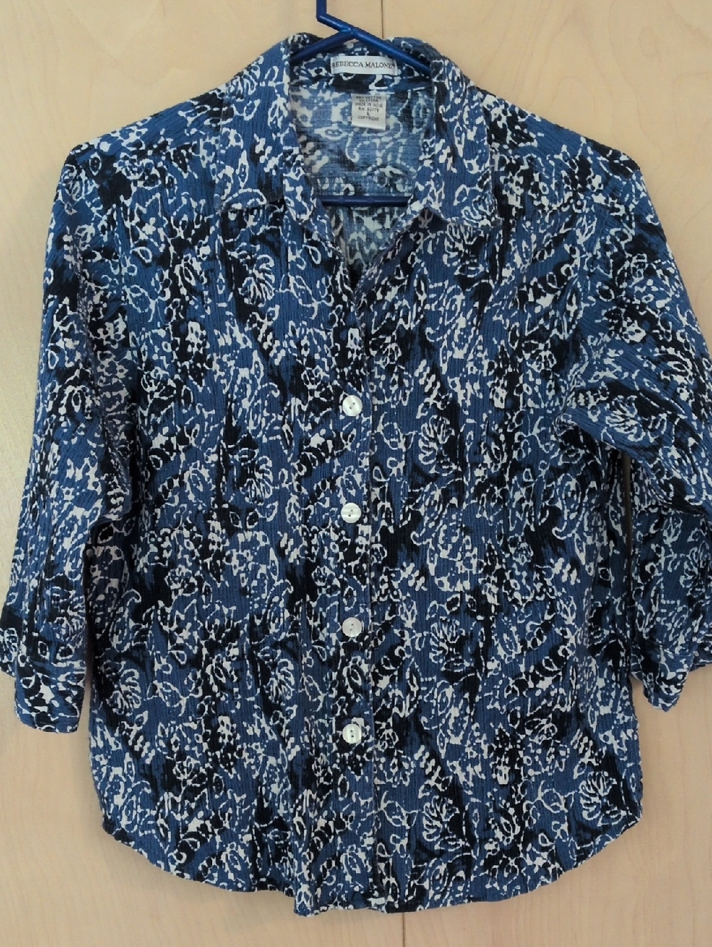 Rebecca Malone Navy and White 3/4 L Sleeve  Cotton L Print Button-Down Blouse